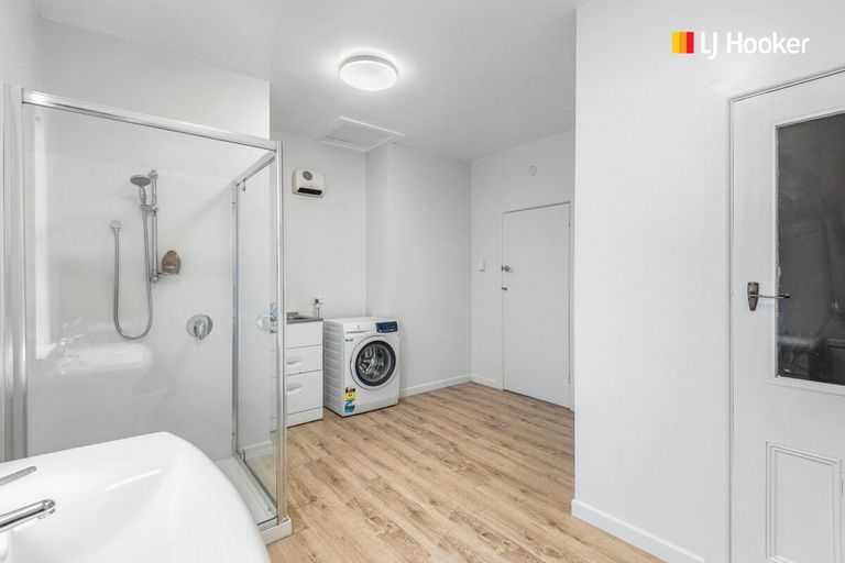 Photo of property in 101 Oxford Street, South Dunedin, Dunedin, 9012