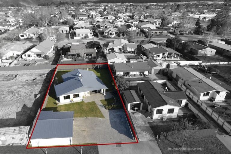 Photo of property in 11 Clare Place, Cromwell, 9310