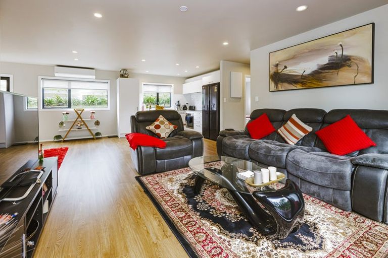 Photo of property in 6 Robins Way, Pokeno, 2471