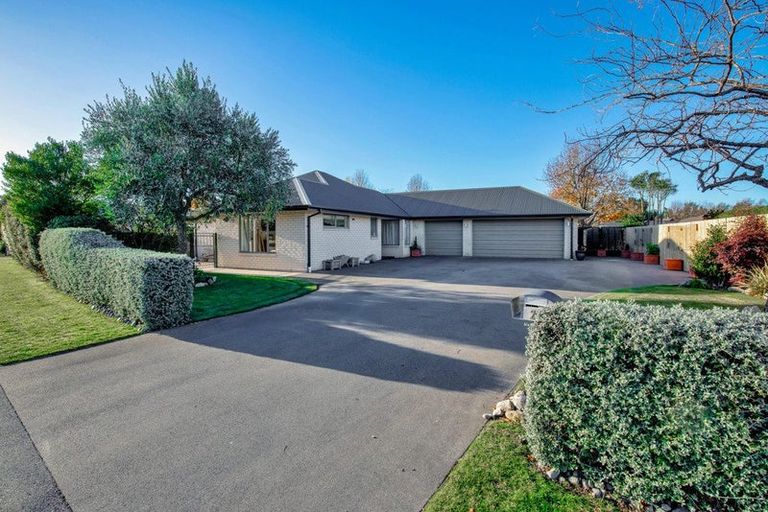 Photo of property in 22 Campion Place, Rolleston, 7614