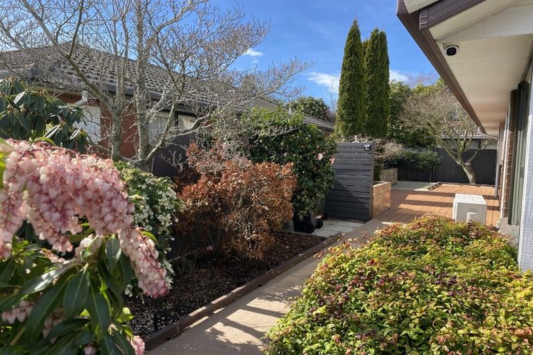 Photo of property in 2/12 Dumfries Drive, Hei Hei, Christchurch, 8042
