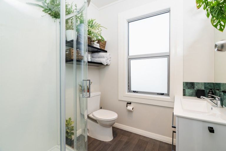 Photo of property in 37 Stanley Street, Kenmure, Dunedin, 9011