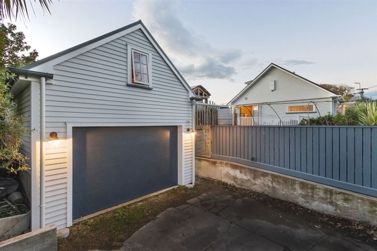 Photo of property in 363 Eastern Terrace, Sydenham, Christchurch, 8023