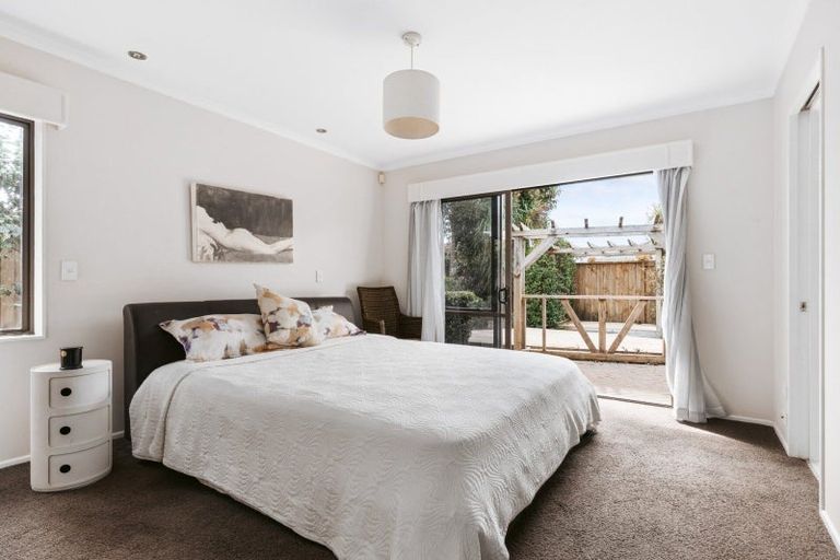 Photo of property in 27 Amery Place, Papamoa Beach, Papamoa, 3118