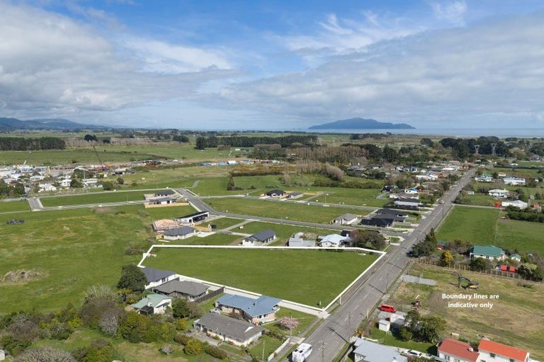Photo of property in 255 Rangiuru Road, Otaki, 5512