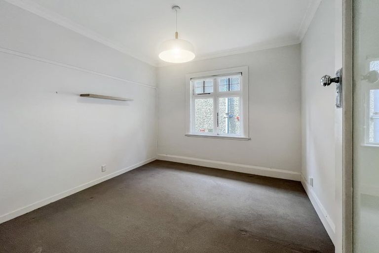 Photo of property in 528 Evans Bay Parade, Hataitai, Wellington, 6021