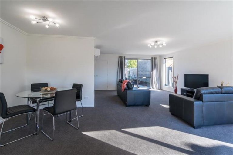 Photo of property in 8 Fry Street, Fairfield, Dunedin, 9018