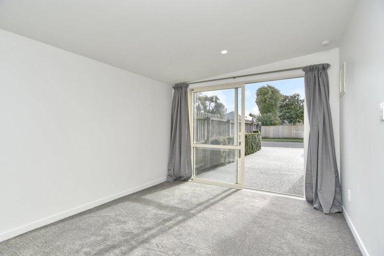 Photo of property in 26 Orontes Street, Shirley, Christchurch, 8013