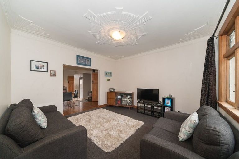 Photo of property in 33 Thomson Street, West End, Palmerston North, 4412