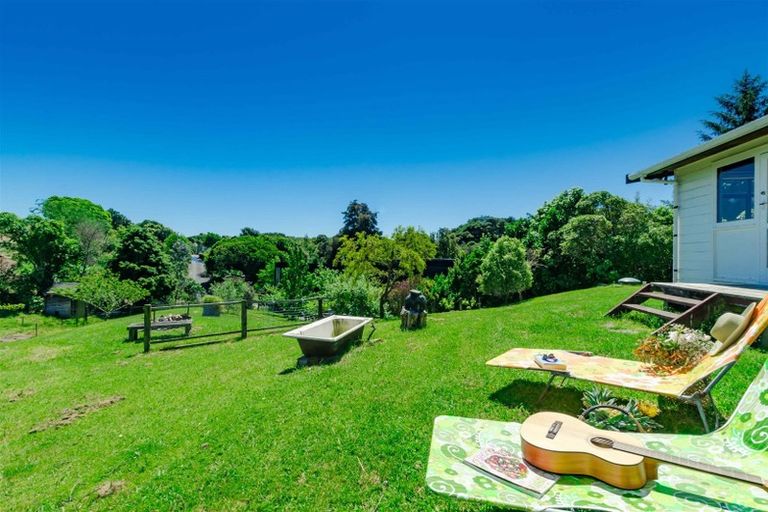 Photo of property in 112 Ngarara Road, Waikanae, 5036