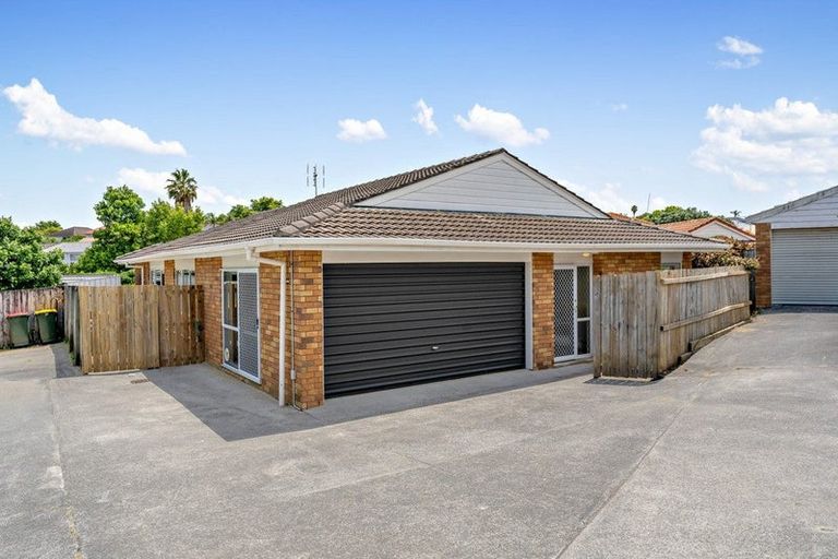 Photo of property in 4/15 Edendale Road, Somerville, Auckland, 2014