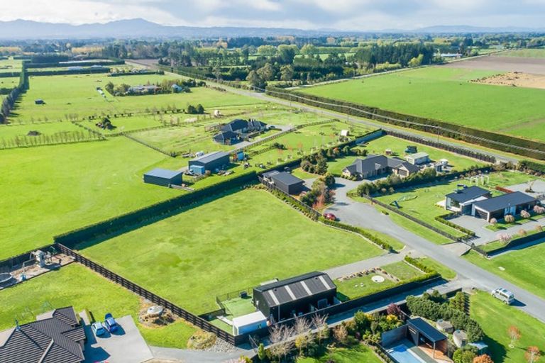 Photo of property in 67 Warwick Road, Swannanoa, Rangiora, 7475