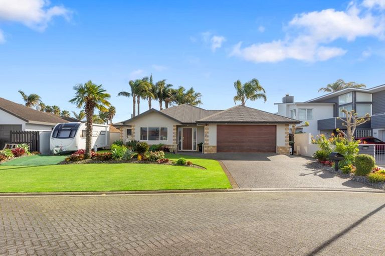Photo of property in 37 Sorrento Key, Papamoa Beach, Papamoa, 3118