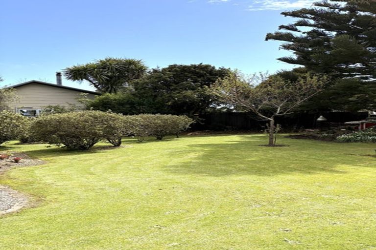 Photo of property in 12 Corbett Street, Hector, 7822