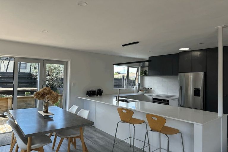 Photo of property in 104b Hinewa Road, Otumoetai, Tauranga, 3110