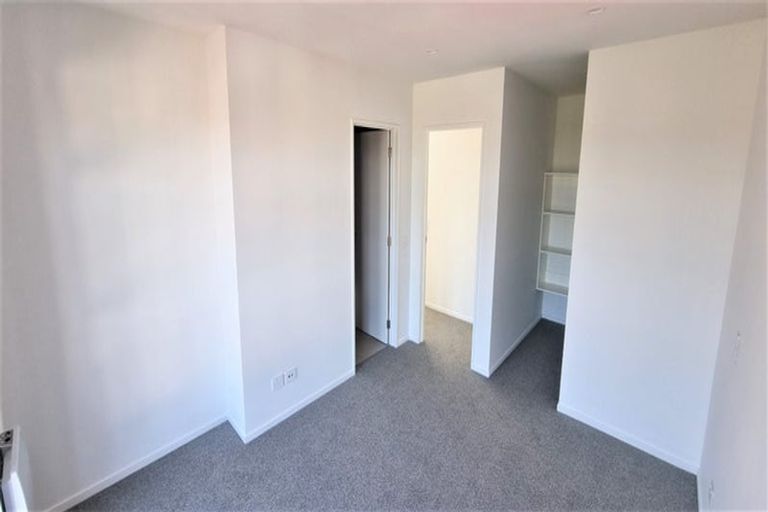 Photo of property in 2/13 Moa Place, Christchurch Central, Christchurch, 8013