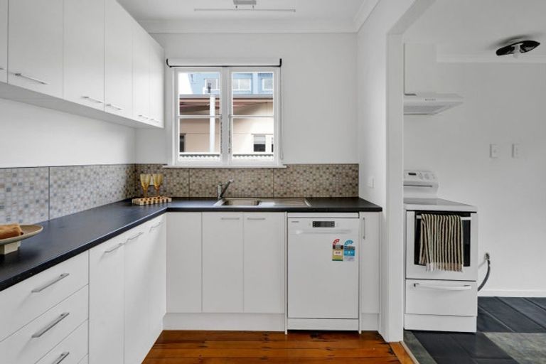 Photo of property in 19a Grey Street, Waitara, 4320