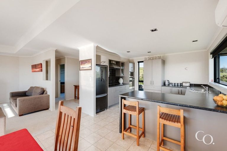 Photo of property in 93 Falcon Drive, Welcome Bay, Tauranga, 3112