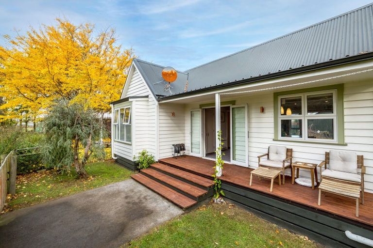 Photo of property in 121 Kuratawhiti Street, Woodside, Greytown, 5794