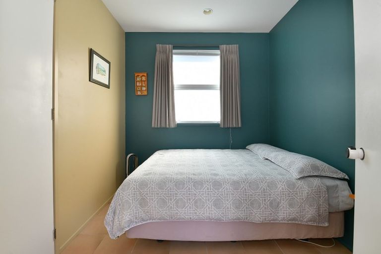 Photo of property in 58 Settlers Grove, Orewa, 0931