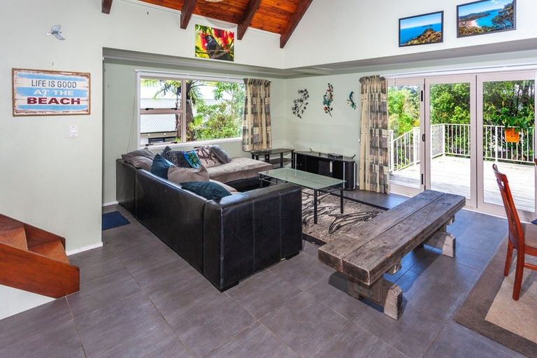Photo of property in 34 Hinemoa Terrace, Tairua, 3508