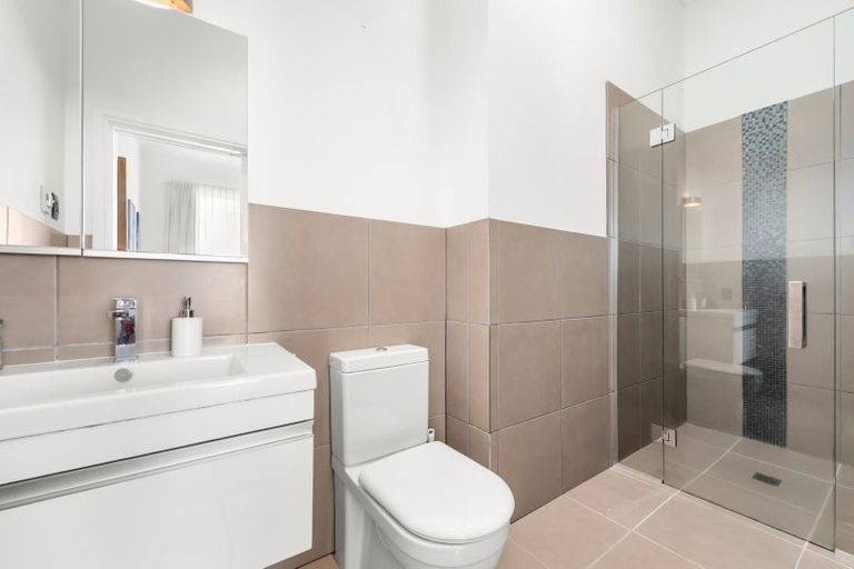 Photo of property in 16 Buick Street, Petone, Lower Hutt, 5012