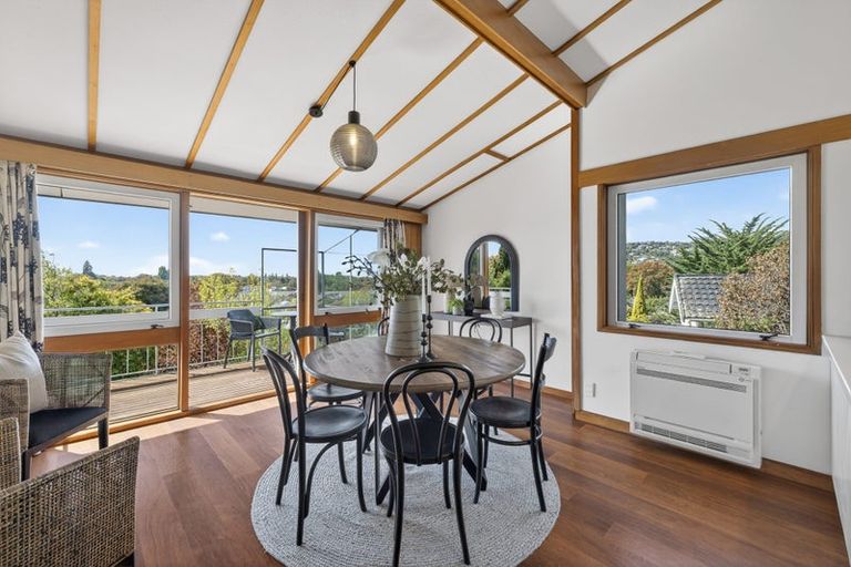 Photo of property in 1 Dyers Pass Road, Cashmere, Christchurch, 8022