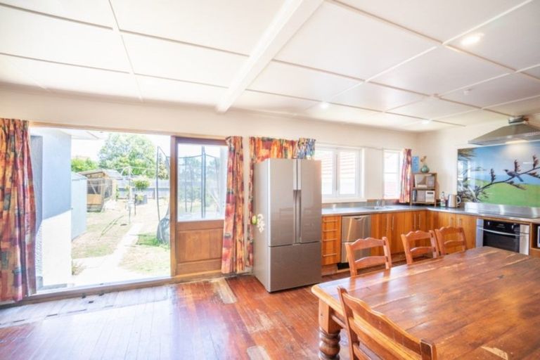 Photo of property in 244 Botanical Road, Takaro, Palmerston North, 4412