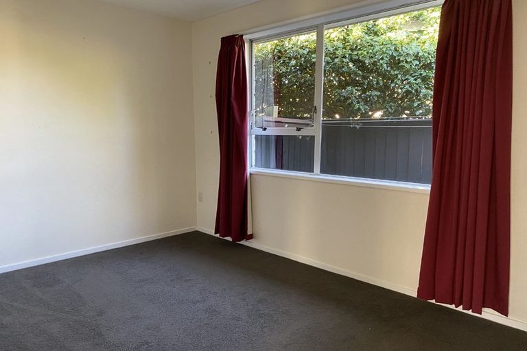 Photo of property in 20 Chipping Lane, Redwood, Christchurch, 8051