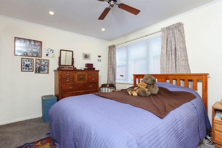 Photo of property in 48 Scott Avenue, Mangere Bridge, Auckland, 2022