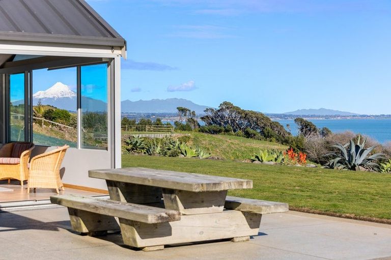 Photo of property in 379c Pukearuhe Road, Waiiti, Urenui, 4377