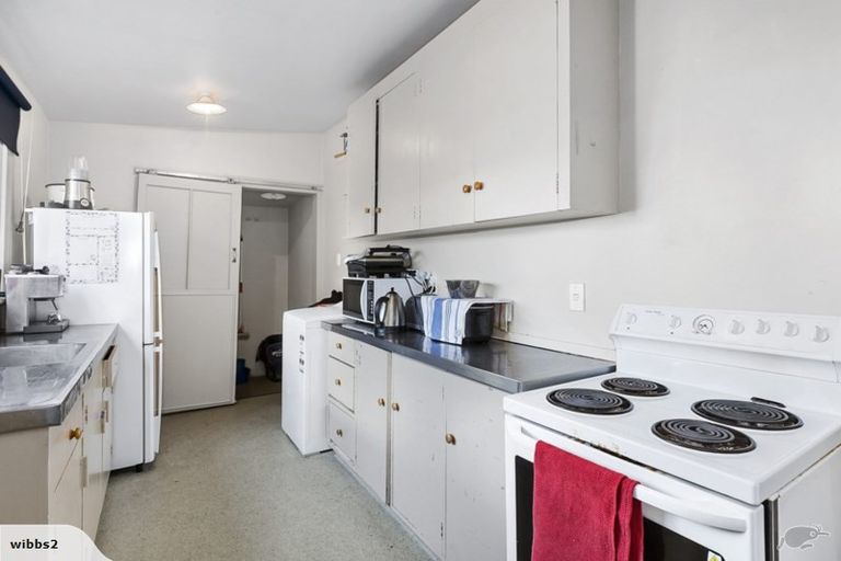 Photo of property in 824 Cumberland Street, North Dunedin, Dunedin, 9016