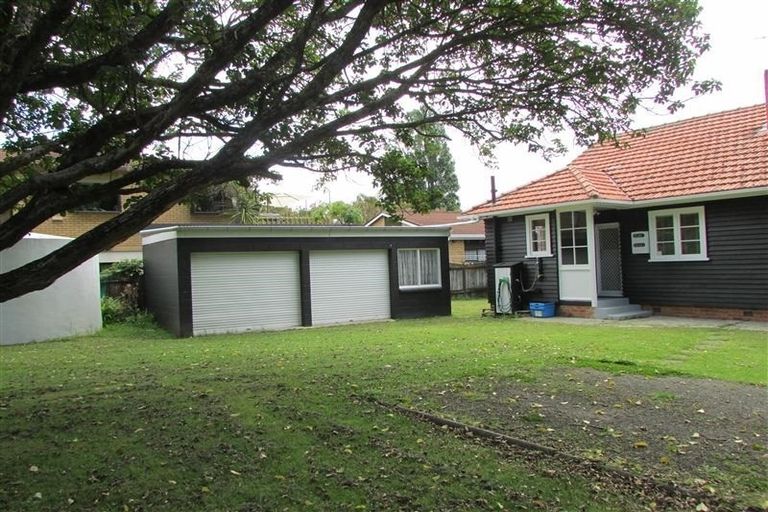 Photo of property in 26 Laurence Street, Manly, Whangaparaoa, 0930