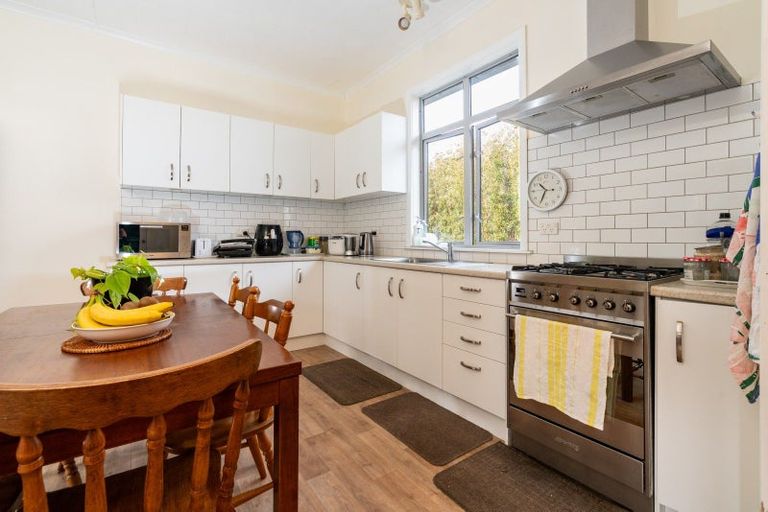 Photo of property in 30 Stone Street, Miramar, Wellington, 6022