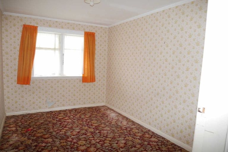 Photo of property in 10 Rangiuru Road, Otaki Beach, Otaki, 5512