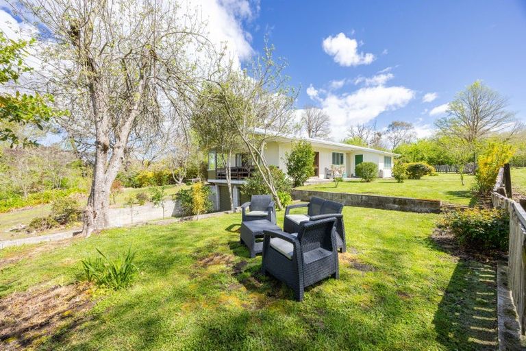 Photo of property in 96 Tikokino Road, Waipawa, 4273