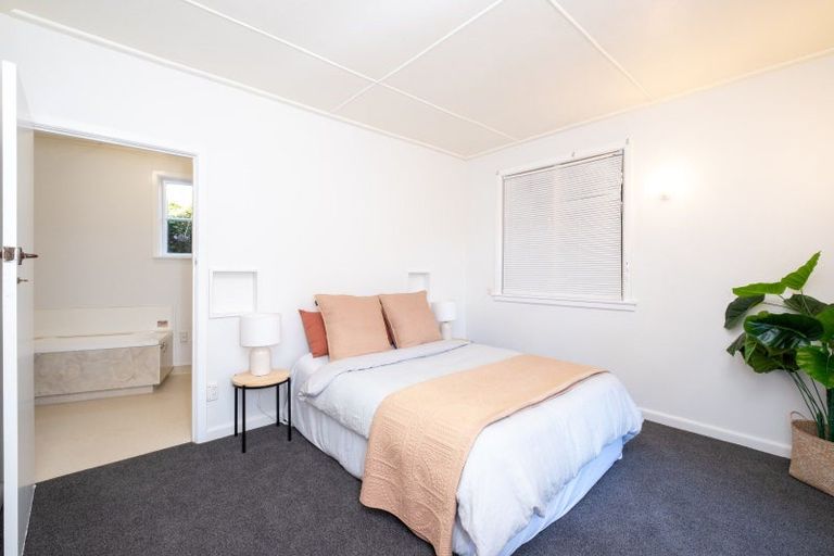 Photo of property in 61 Simla Avenue, Havelock North, 4130