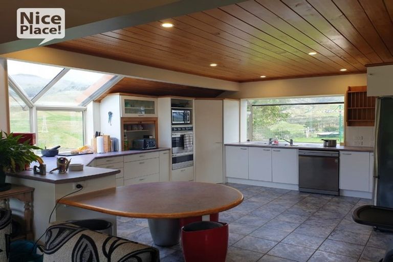 Photo of property in 419 Takapu Road, Takapu Valley, Wellington, 5028