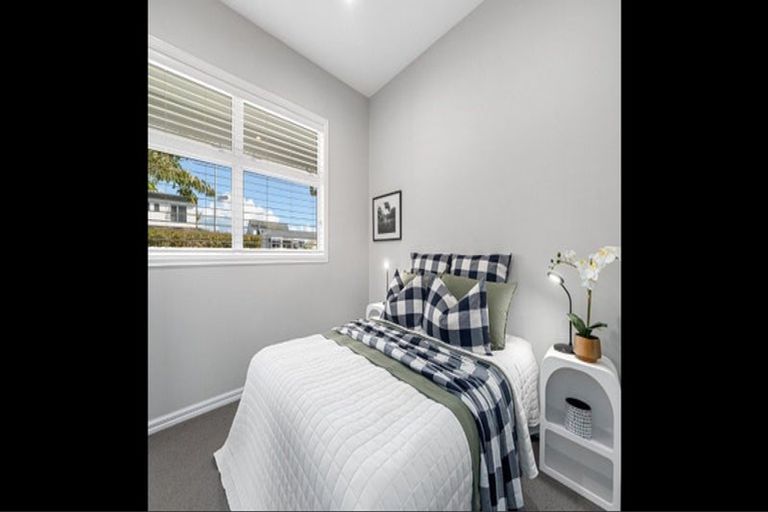 Photo of property in 1 Fourteenth Avenue, Tauranga South, Tauranga, 3112