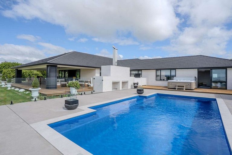 Photo of property in 77 Skudders Beach Road, Kerikeri, 0294