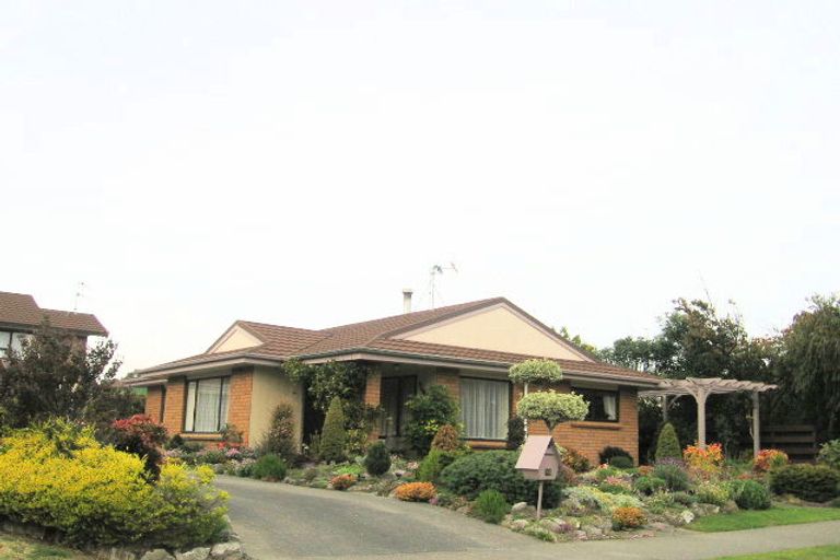 Photo of property in 72 Hetley Crescent, Taradale, Napier, 4112