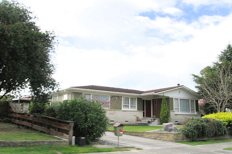 Photo of property in 7 Shortland Street, Tamatea, Napier, 4112