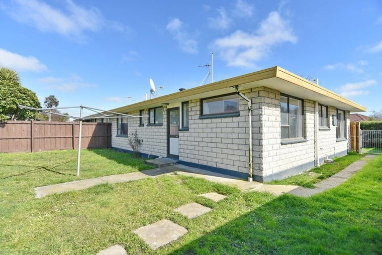 Photo of property in 5 Ballymena Drive, Belfast, Christchurch, 8051