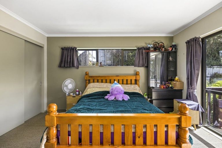 Photo of property in 52 Inverness Drive, Pyes Pa, Tauranga, 3112