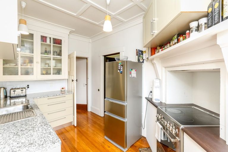 Photo of property in 22 George Street, Lower Vogeltown, New Plymouth, 4310