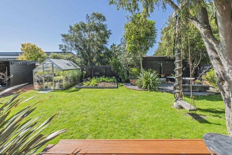 Photo of property in 11 Swindells Road, Waikuku Beach, 7473