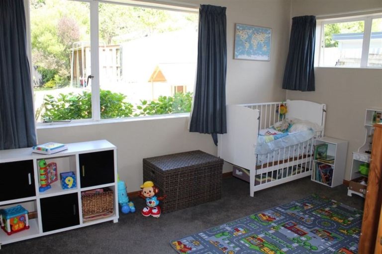 Photo of property in 90 Douglas Street, Highfield, Timaru, 7910