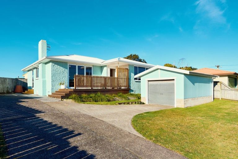 Photo of property in 21 Crane Street, Mount Maunganui, 3116