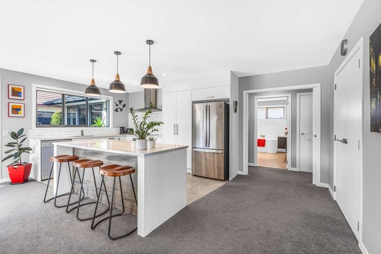 Photo of property in 102 Kupe Drive, Whitianga, 3510