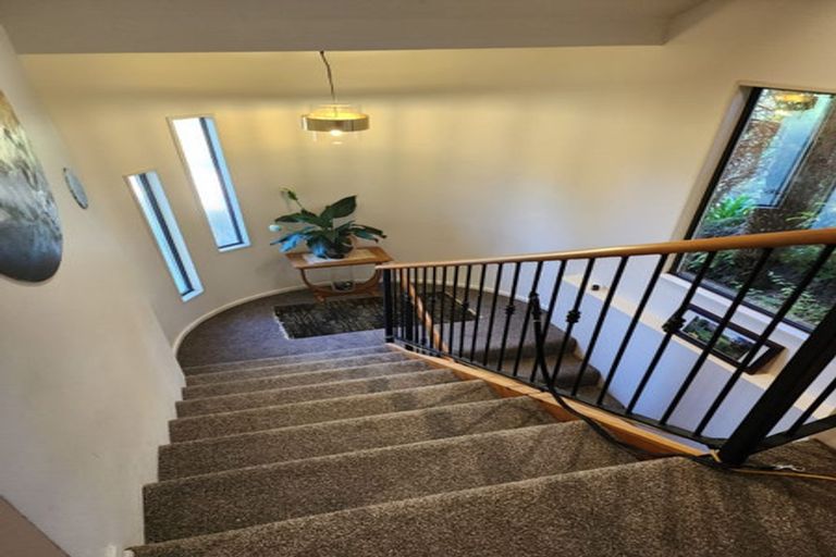 Photo of property in 18 Bay Heights, Governors Bay, Lyttelton, 8971